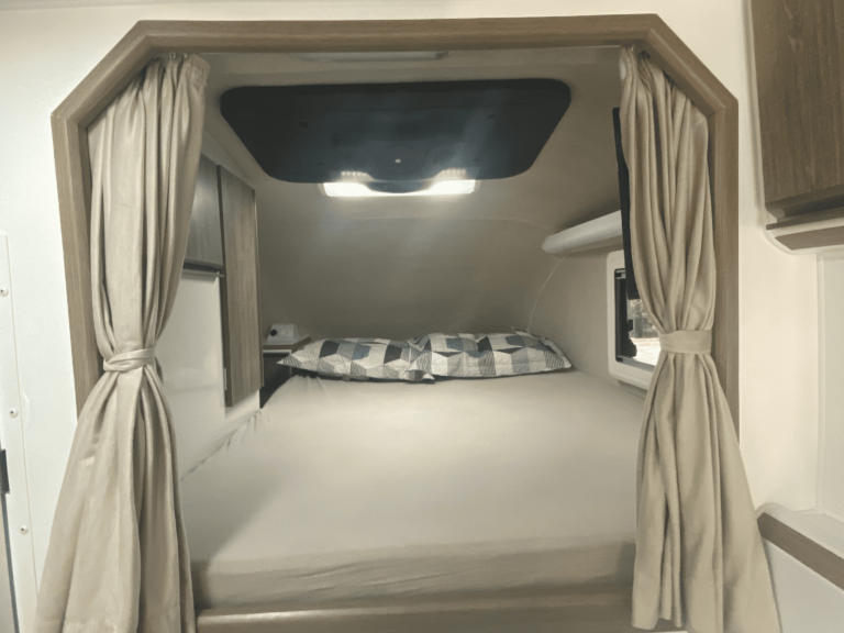 Quarto Camper Super King Duaron